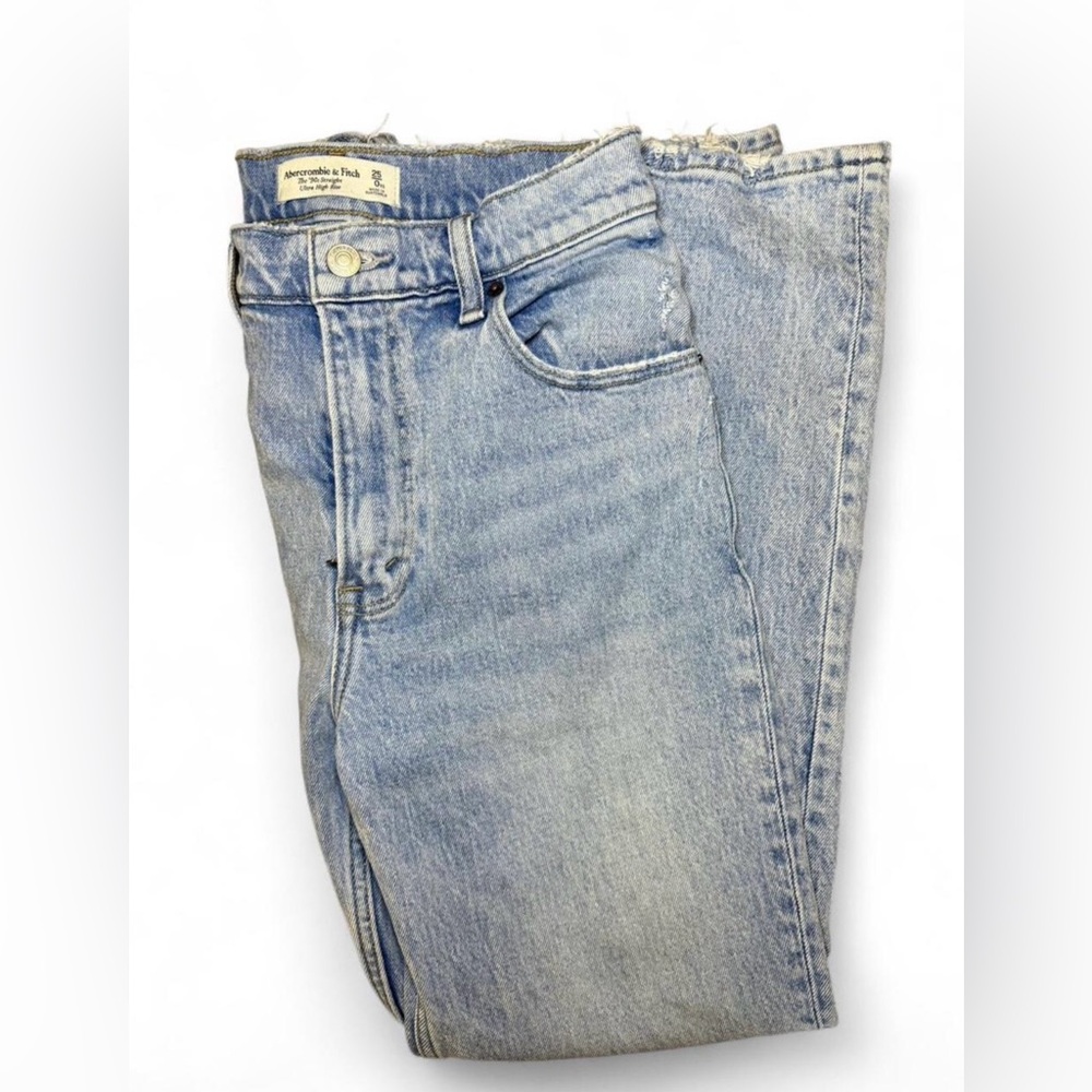 Women’s The 90’s Straight Ultra High Rise Abercrombie Jeans